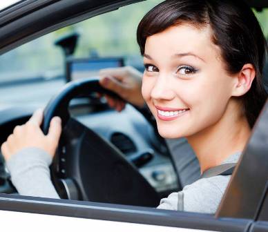 هل النساء أفضل في قيادة السيّارة؟