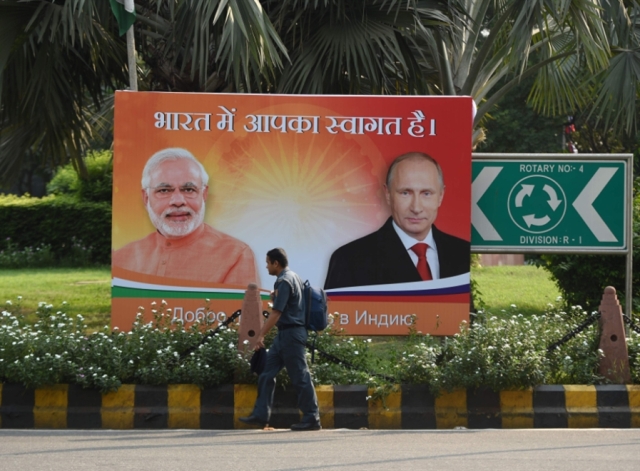 بوتين يصل الهند محملاً بـ«أس 400»: الدولار خارج المعادلة