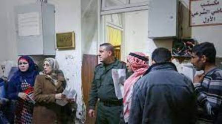 الوضع المعيشي الصعب يدمر عش الزوجية.. ارتفاع كبير في نسب الطلاق في محاكم حماة
