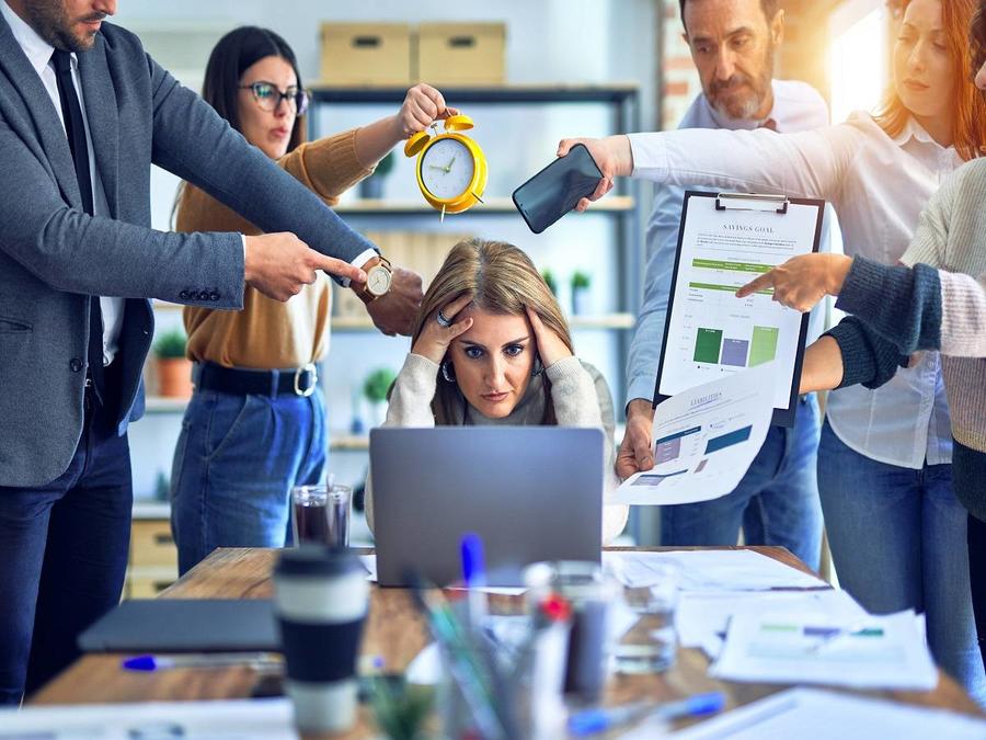 أسباب الاحتراق النفسي وطرق الخروج من هذه الحالة الصعبة
