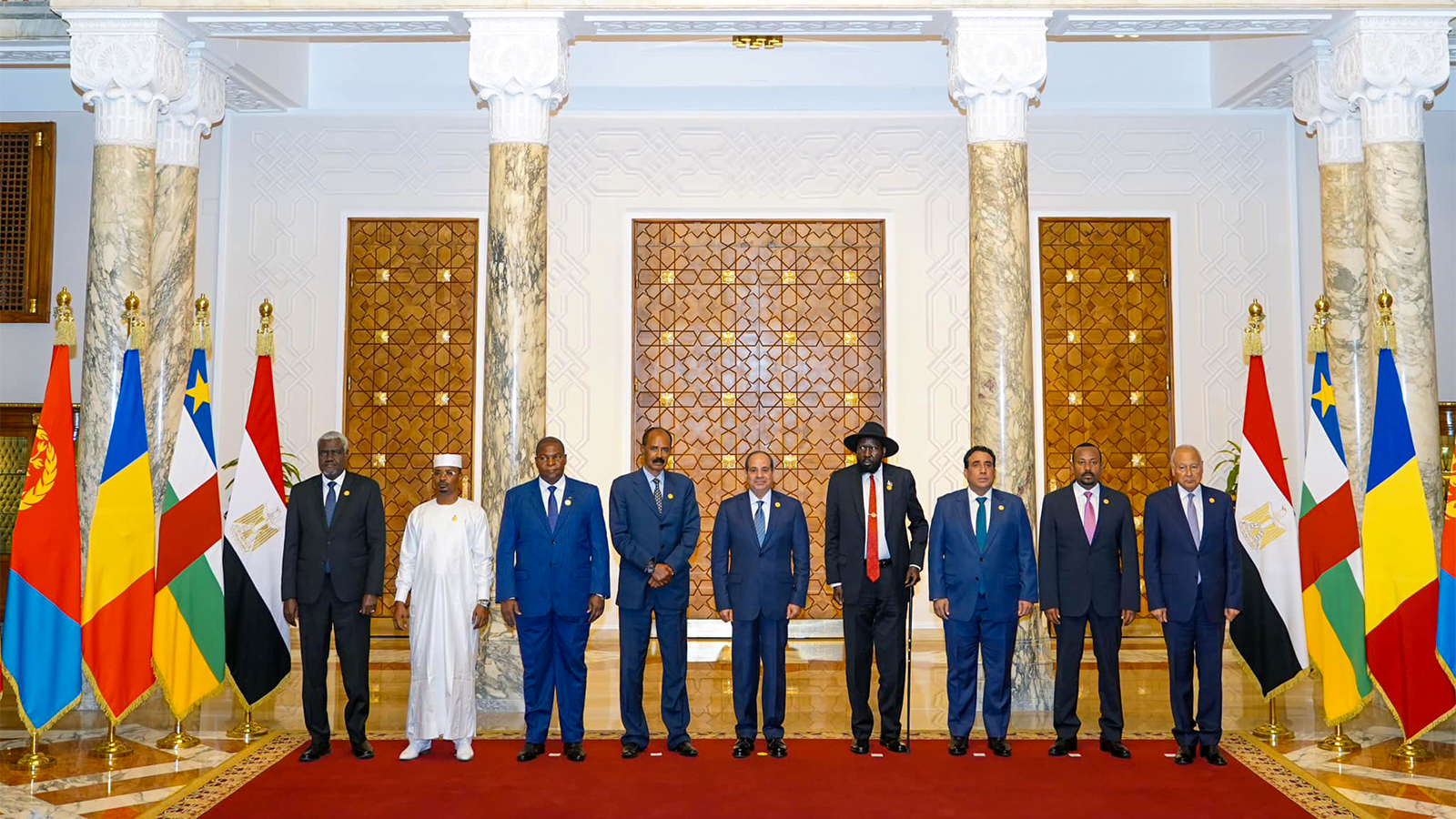 الدول المجاورة للسودان تطلب المساعدة في مواجهة خطر تمدّد الصراع
