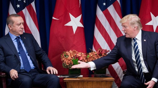 تركيا تتحدى واشنطن وأزمة ثقة خانقة تُعكر الأجواء
