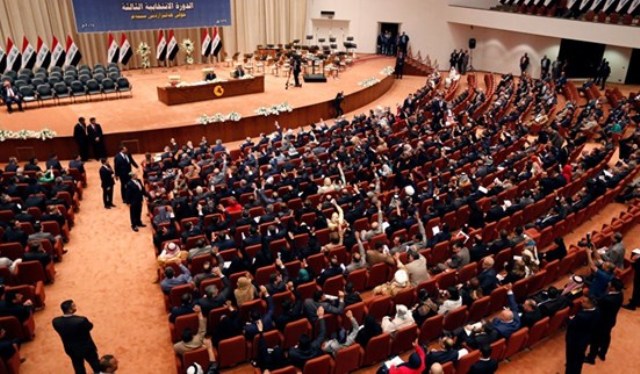البرلمان العراقي يدعو إلى إنهاء تواجد أي قوات أجنبية على أراضيه