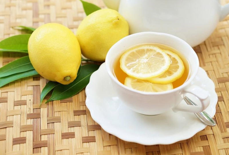 فوائد الشاي بالليمون في التخلص من السموم 