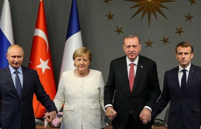 كيف تتدخل أوروبا بلجنة الدستور السوري في قمة إسطنبول؟