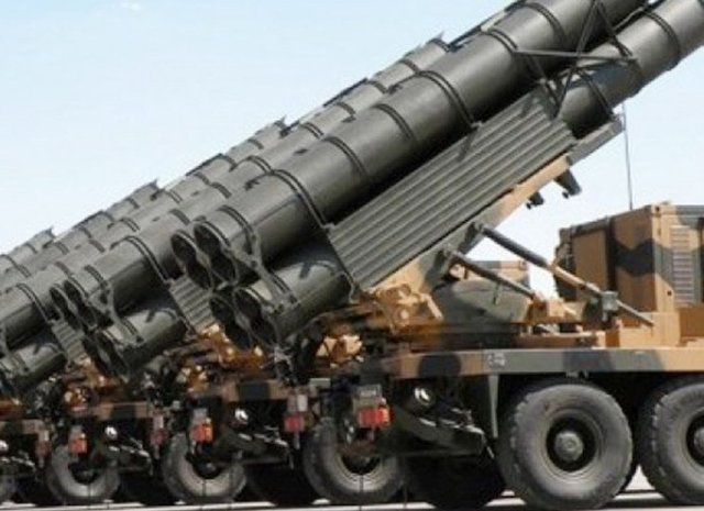 وزير إسرائيلي يهدد بضرب صواريخ "اس -300" في سورية