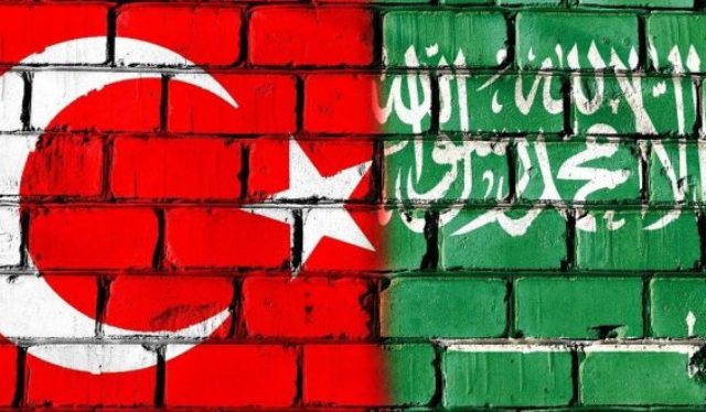 العلاقات بين تركيا والسعودية تشهد منعطفاً خطيراً.. فهل ستنتهي بالتصالح أم بالمواجهة؟