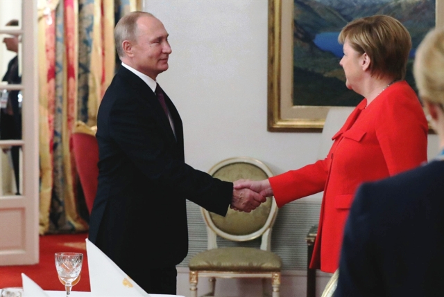 بوتين يتوقّع استمرار «الحرب»: حكّام كييف لا يريدون حلاً!