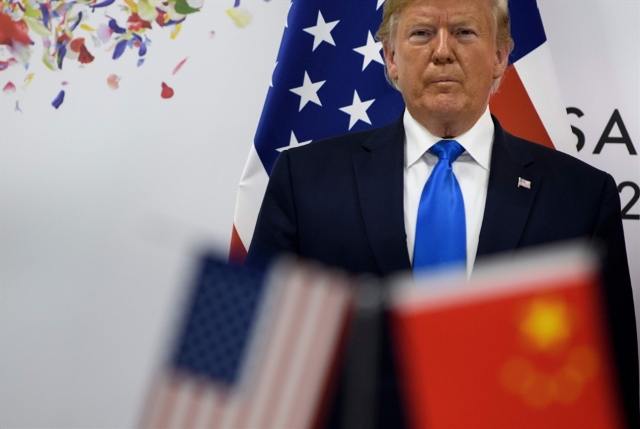 ترامب لا يستبعد «الانفصال الكامل» مع الصين