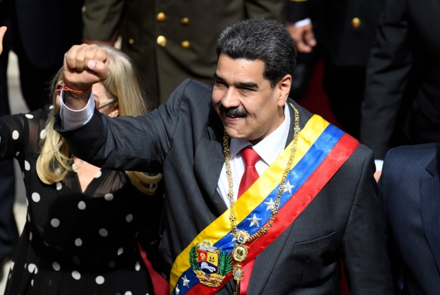 مادورو بعد عام على «الانقلاب»: أميركا فشلت... فلنتفاوض