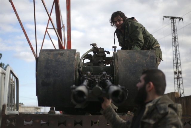 الجيش السوري في ريف منبج.. ورقة ميدانية تستبق «لقاء موسكو» اليوم