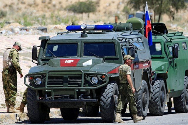 الشرطة العسكرية الروسية تبدأ بتسيير دورياتها في منبج