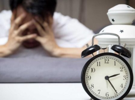 اضطراب النوم.. تراجع في الحالة الصحية.. واختلاف سلبي في السلوكيات
