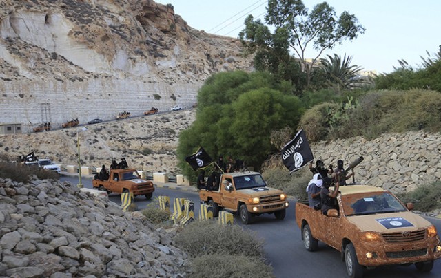 كيف وجدت "داعش" الإرهابية طريقها إلى غرب افريقيا؟!