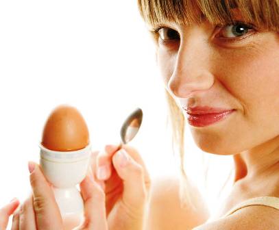 بيضة واحدة يومياً تتصدّى لأمراض القلب