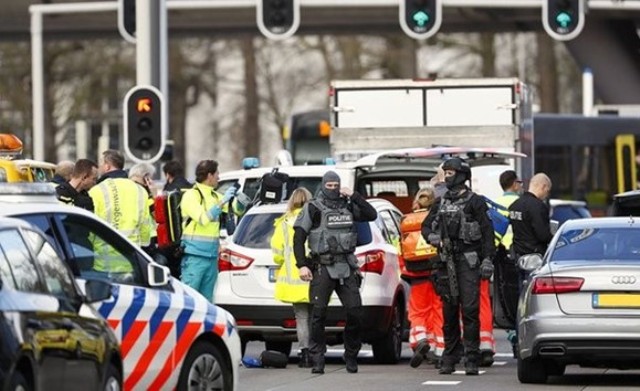 ارتفاع حصيلة الهجوم على مترو بمدينة أوتريخت الهولندية إلى 3 قتلى