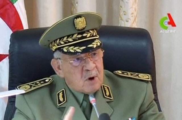 بيان جديد من قائد أركان الجيش الجزائري بشأن المرحلة الانتقالية