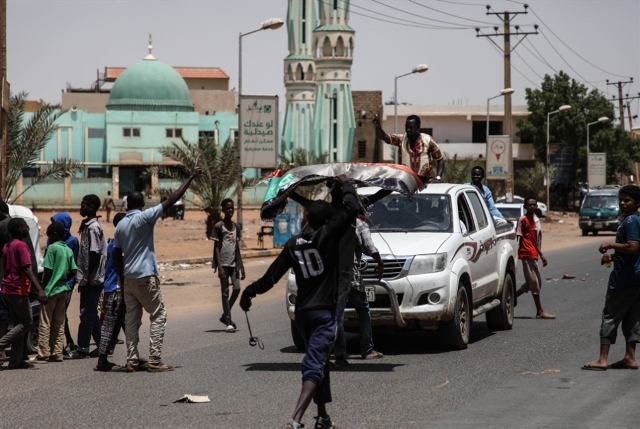 العسكر ينهي آمال الوساطة: «قوى التغيير» تعود إلى الشارع في السودان