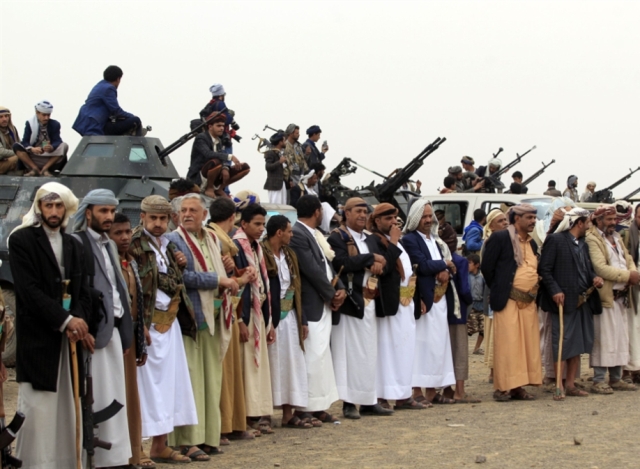 ألفا مقاتل ينشقّون عن «التحالف»: موسم العودة إلى صنعاء