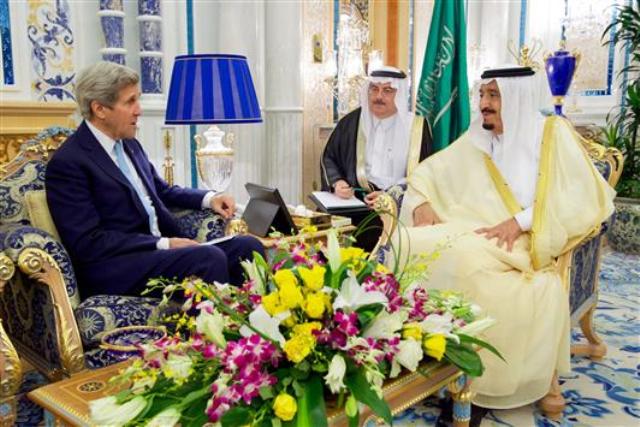 كيري في السعودية: تدعيم الهدنة في سورية واليمن؟