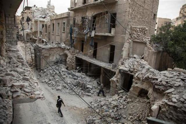 حلب عقدة الصراع.. التسوية صعبة والمعركة مؤجلة