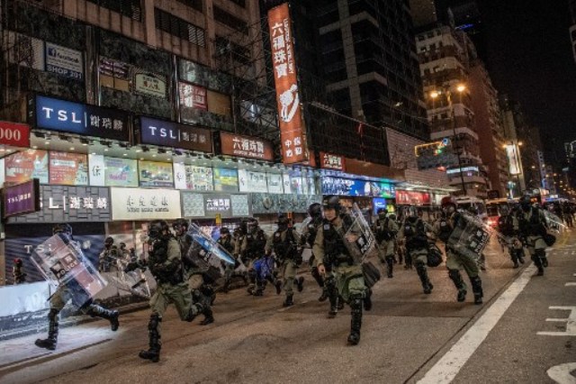 المتظاهرون في هونغ كونغ... إلى الشارع مجددا