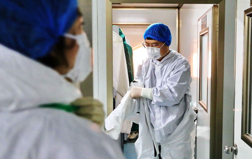 الصين... ارتفاع حصيلة وفيات كورونا لـ1665 والإصابات تتجاوز 68 ألف حالة