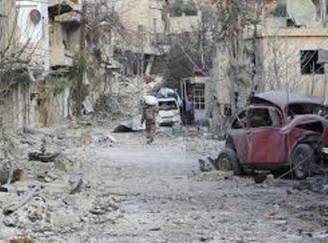 داعش تمدَّدَ جنوبَ دمشق والنصرةُ محاصرةٌ.. ماذا في احتمالاتِ ما بعدَ الغوطة..؟
