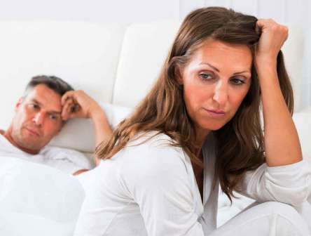 بعد الزواج.. كيف تواجهين الصمت العاطفي؟