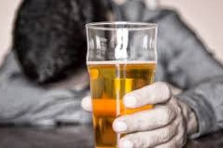 العلماء يكشفون جرعة الكحول المفيدة لصحة الإنسان