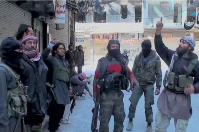 «داعش اليرموك» إلى الاستسلام؟