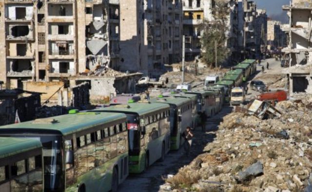 مسلحو جنوب دمشق في حالة انهيار.. ومصادر مطلعة ترجح استسلامهم