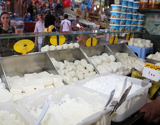 فوضى سوق مشتقات الحليب ترصدها رادارات «التموين»… وتقرّ بمخالفات الغشّ على خجل
