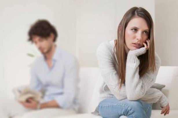 4 أمور تؤذي الزوجة وتسبب فشل العلاقة .. تعرّفوا عليها