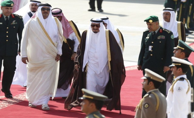 لهذه الأسباب قطعت دول عربية علاقاتها مع قطر