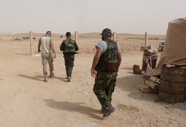 الجيش السوري قادر على تحرير الرقة في خمس ساعات وينتظر الإشارة