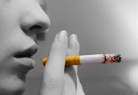 أيهما أشدّ فتكاً على الإنسان: السجائر أو النرجيلة؟