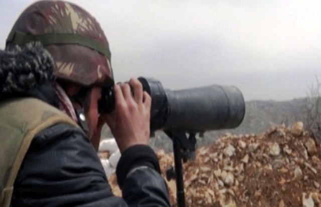 معركة دير الزور.. هل تُشعل "خزان الإرهاب" في إدلب؟