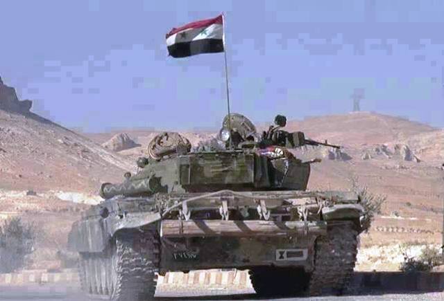 الجيش السوري على بعد 3 كم من فك حصار "داعش" عن مدينة دير الزور