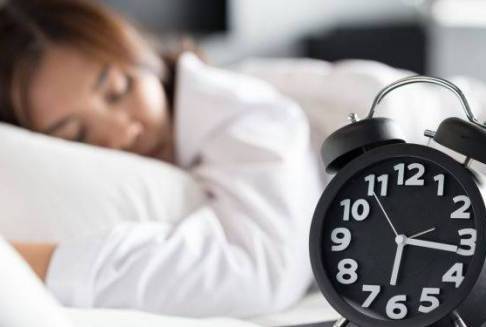 ما هي فوائد الحرمان من النوم؟