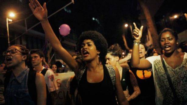 صدمة في البرازيل بعد نشر فيديو "اغتصاب جماعي" على الانترنت