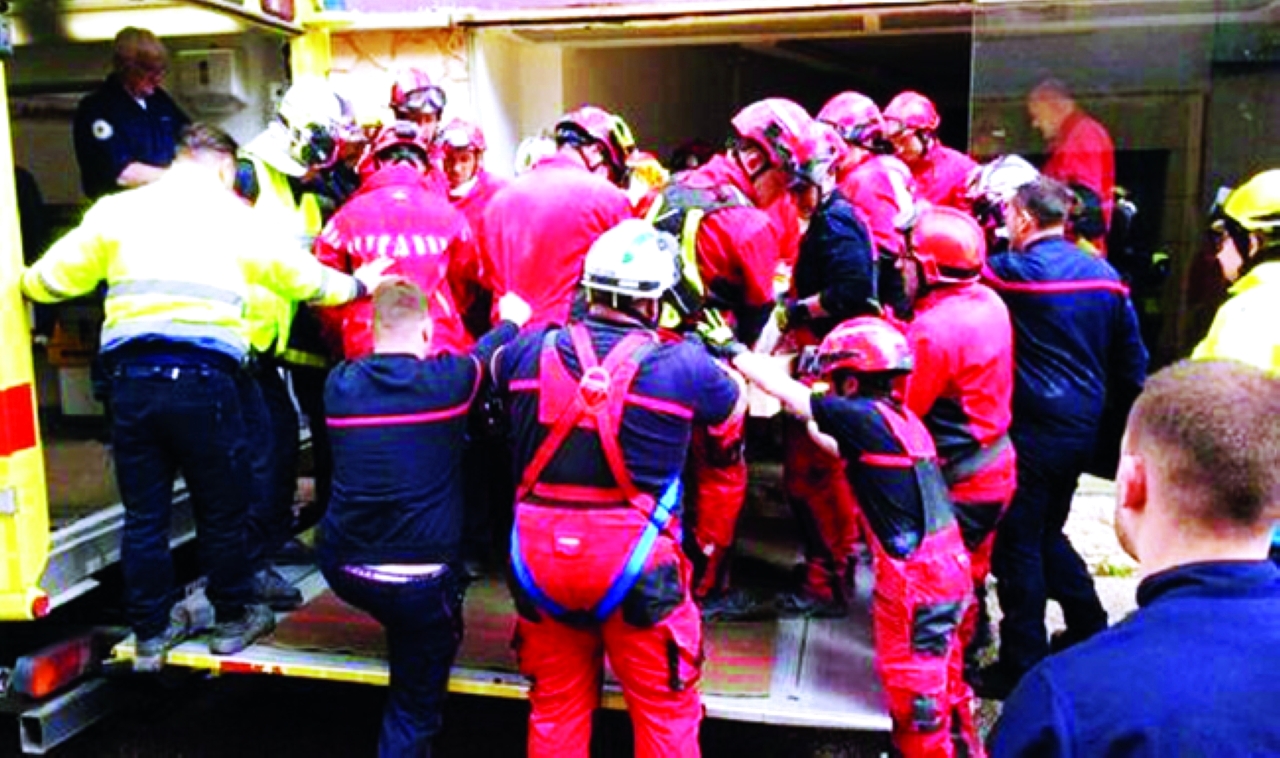 «عملية معقدة» لنقل امرأة تزن 391 كيلوجراماً إلى المستشفى
