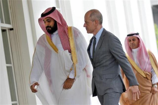 مسؤول استخبارات أميركي سابق: محمد بن سلمان سيكون الملك