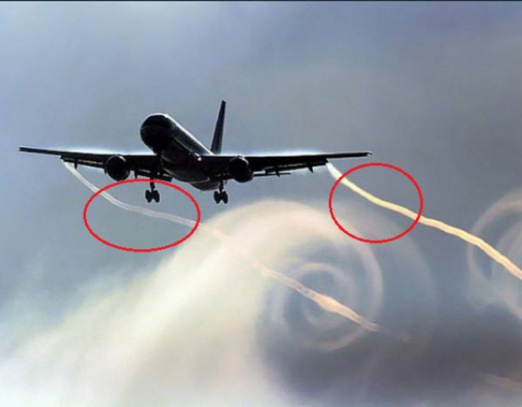 هذا هو سر الخطوط البيضاء خلف الطائرات؟