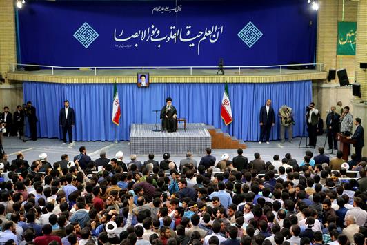 إيران بعد عام من توقيع الاتفاق النووي مع الغرب