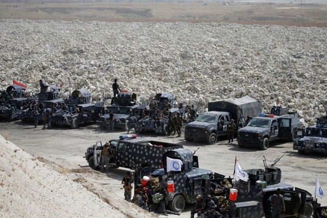القوات العراقية تواصل قصف الفلوجة والأمم المتحدة "قلقة" بشأن المدنيين