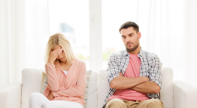 7 جمل تتسبب في حدوث الطلاق بين الزوجين
