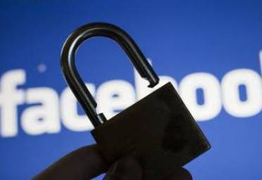 هل تخشى اختراق حسابك على فيسبوك.. إليك 7 طرق لحماية معلوماتك الشخصية