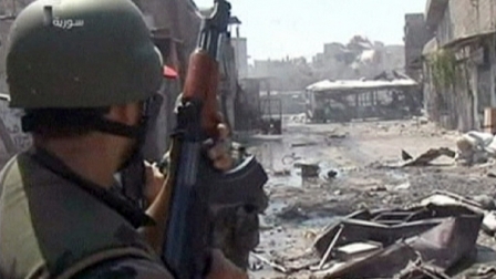 الجيش السوري يخوض اشتباكات عنيفة مع مجموعات ارهابية مسلحة في منطقة الراموسة بحلب