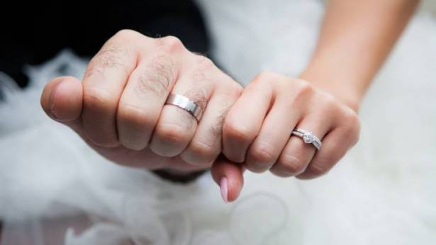 حقائق غريبة ومثيرة جدا لا تعرفينها عن خاتم الزواج